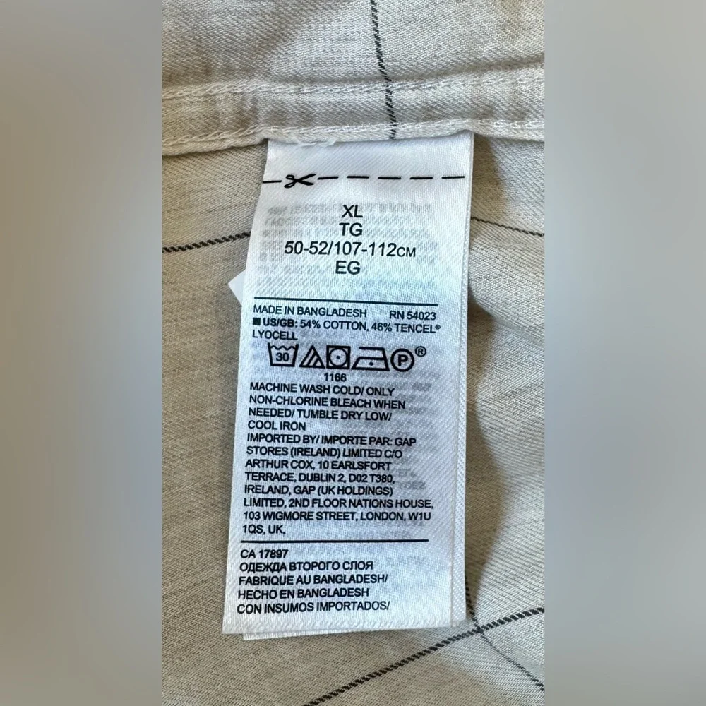 Banana Republic XL Shirt
